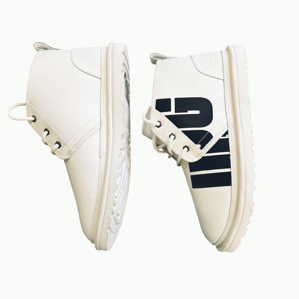 (M) UGG White/Black - Picture 8 of 10